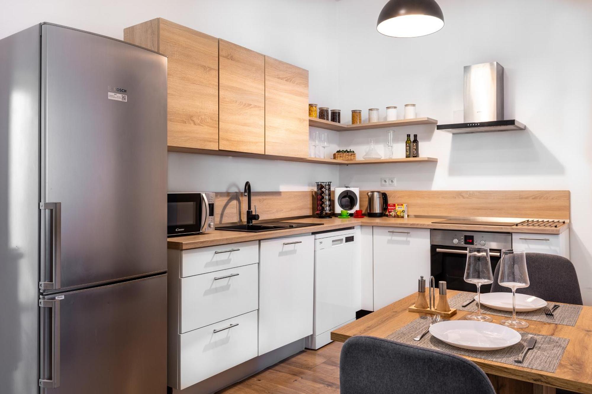 Skackava - Beautiful New Apartment In Direct Centrum, 24H Self Check-In Банска бистрица Екстериор снимка