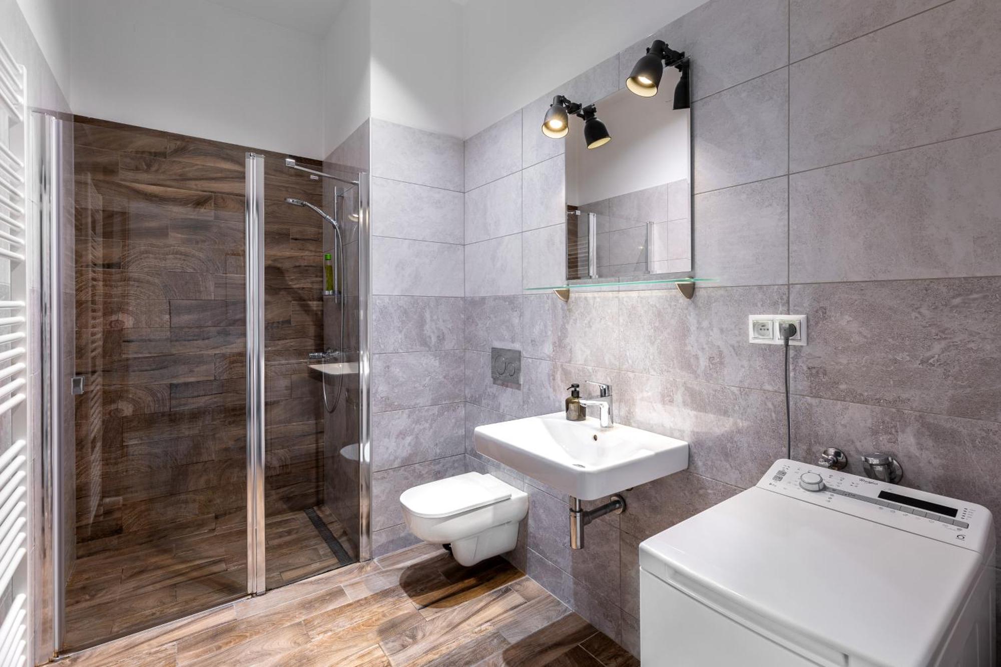 Skackava - Beautiful New Apartment In Direct Centrum, 24H Self Check-In Банска бистрица Екстериор снимка